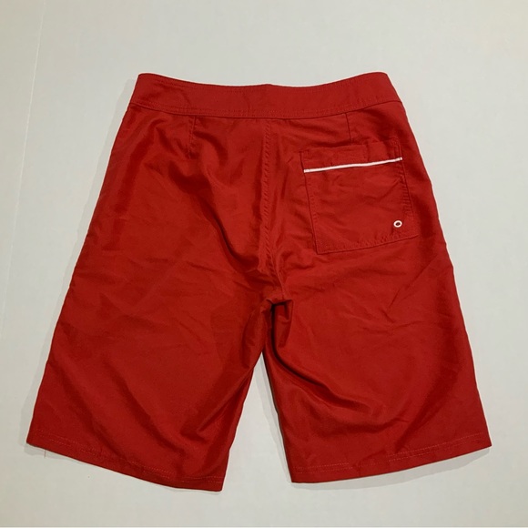 Old Navy California Red Board Shorts . Size 28 - Picture 2 of 6